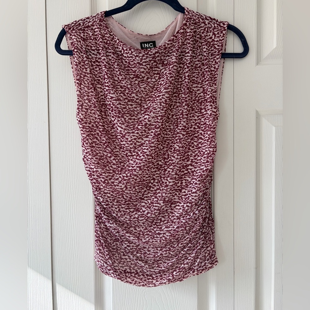 INC International Concepts Women's Pink Patterned Mesh Top
NWT
Size M